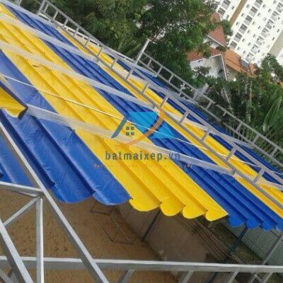 Bạt xếp lớp che sân trường và bãi xe - ảnh thi công thực tế