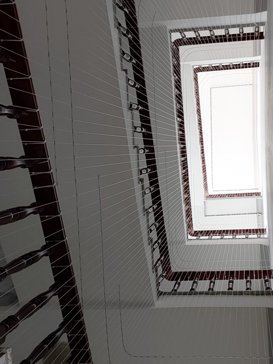 Lưới An Toàn Cầu Thang Lưới An Toàn Cầu Thang